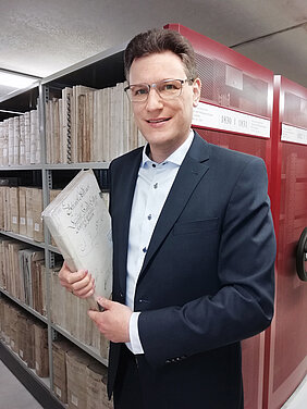 Dr. Thomas Paringer, neuer Leiter des Staatsarchivs Landshut (Foto: Irmgard Lackner, Staatsarchiv Landshut)