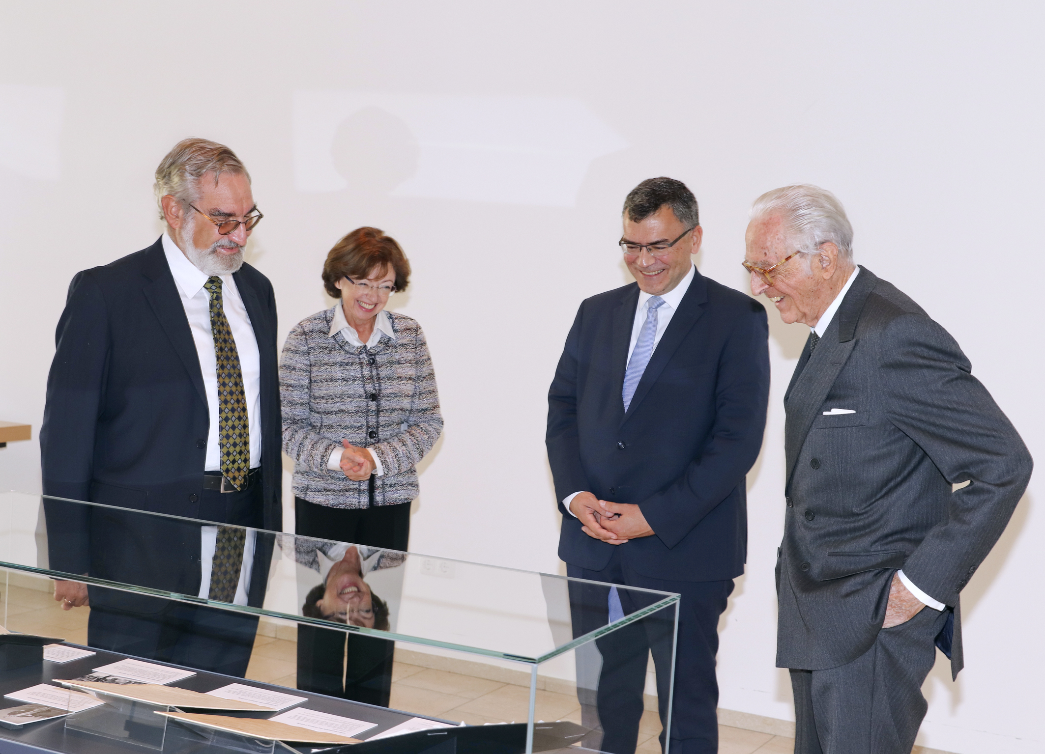 Zwischen Mittelalterromantik, Geopolitik und europäischer Zukunftshoffnung ˗ König Ludwig III. und sein politisches Vermächtnis